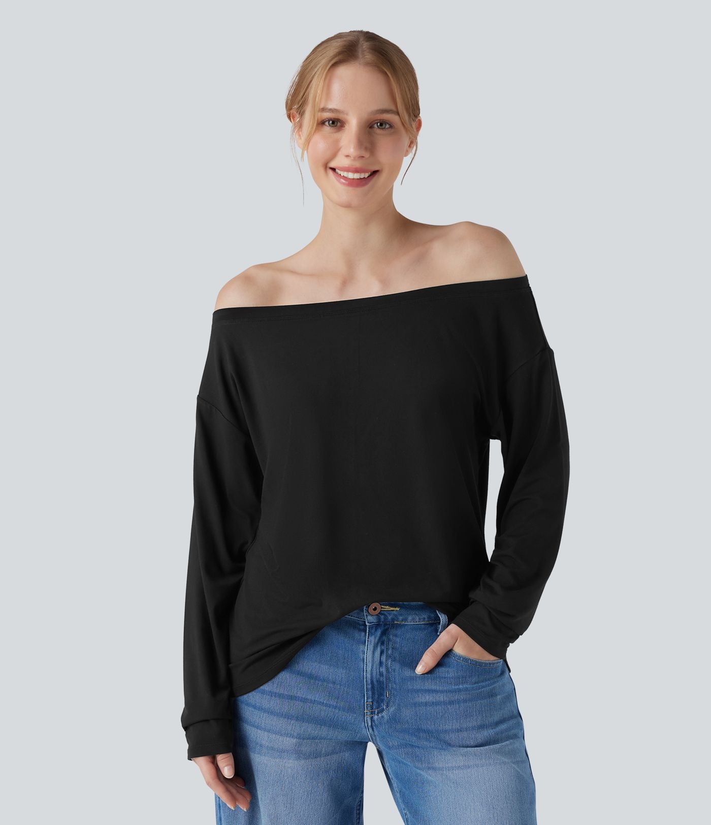 T-shirt épaules dénudées à manches longues