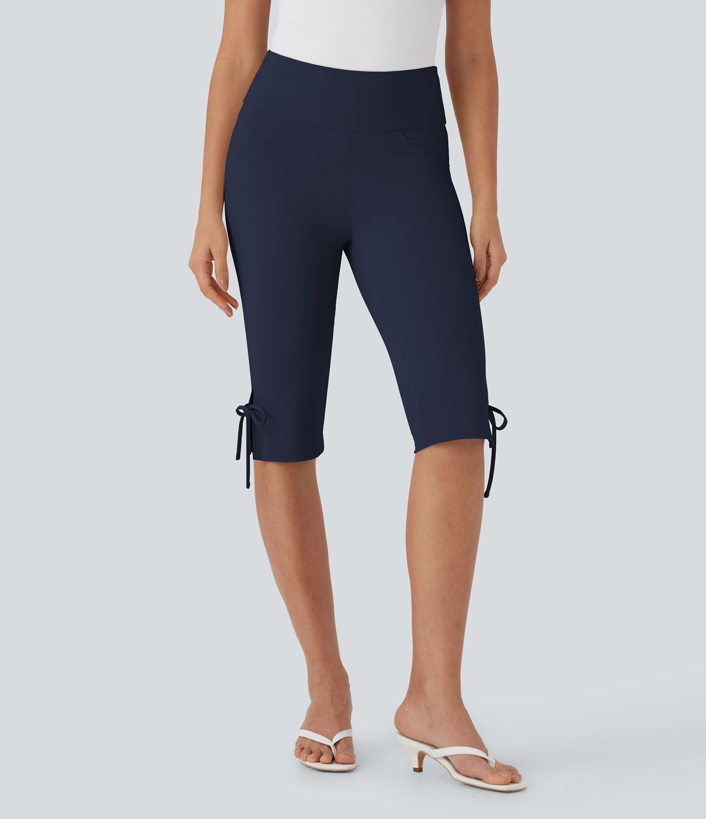 Pantalon corsaire décontracté taille moyenne à laçage avec poches arrière