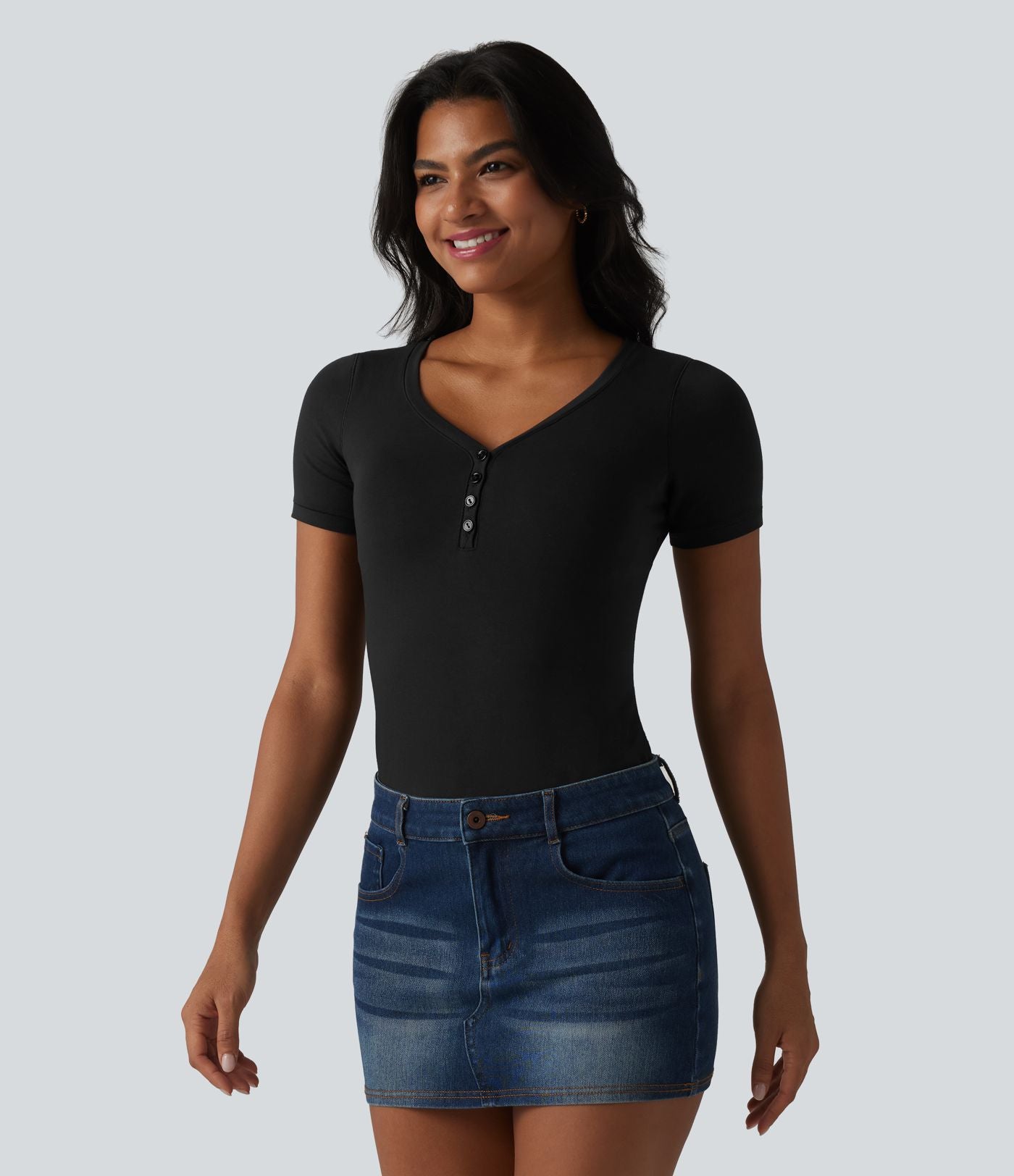 Halara T-shirt décontracté en jersey de coton, col V, manches courtes, brassière intégrée, bonnets B-DD