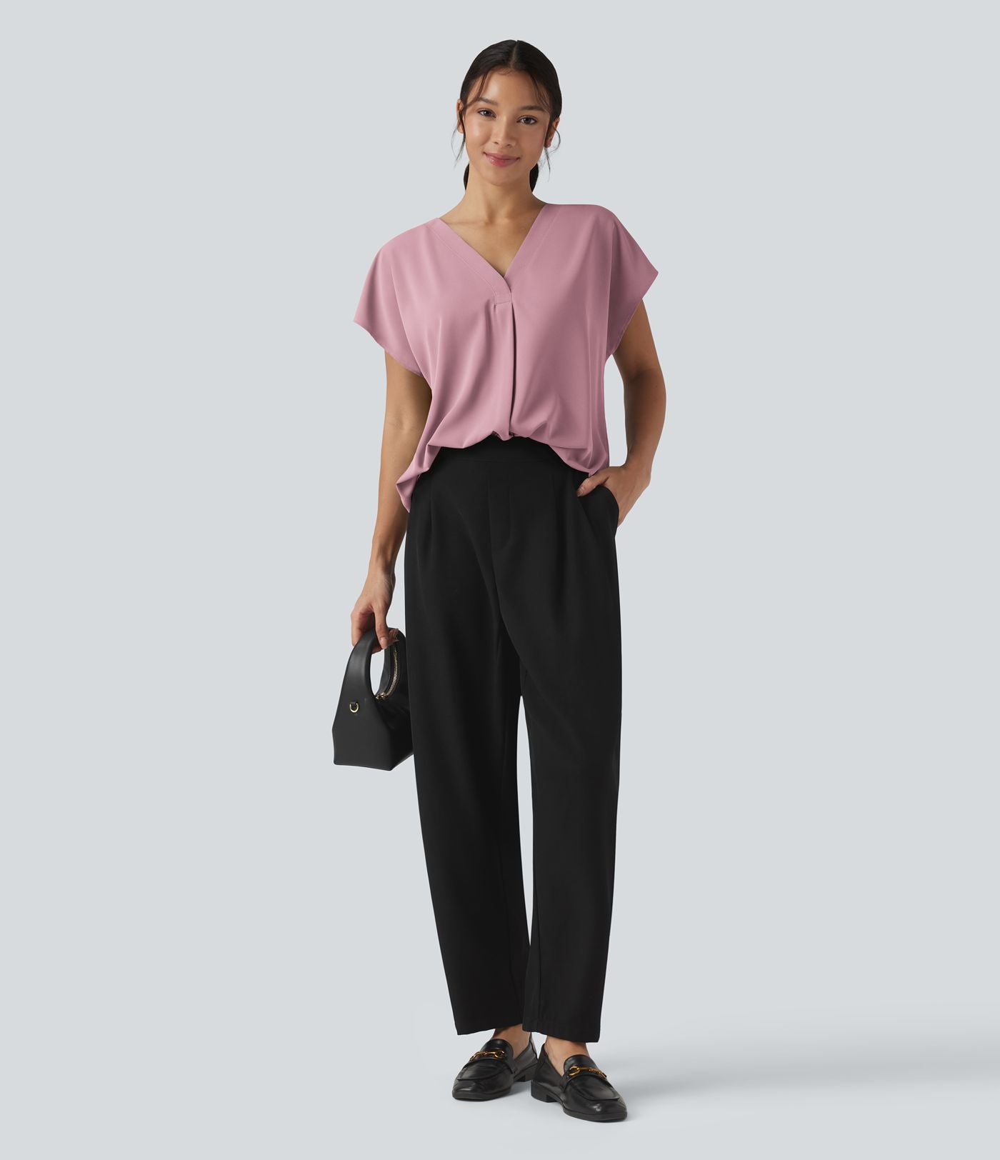 Blouse esprit bureau oversize défroissage facile, col V et manches courtes