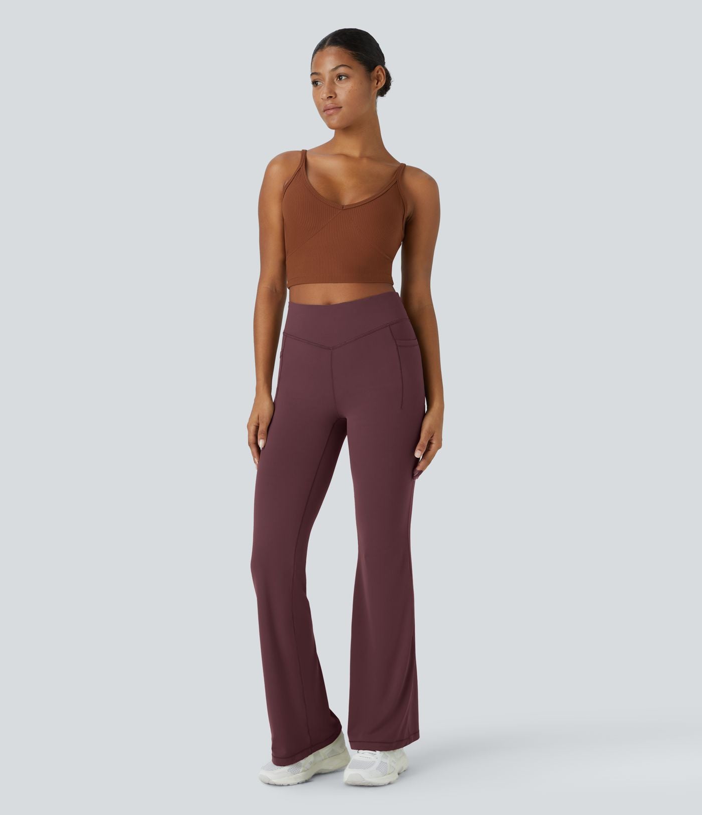 Pantalon évasé pleine longueur de course gainant taille mi-haute avec poches Halara UltraSculpt™
