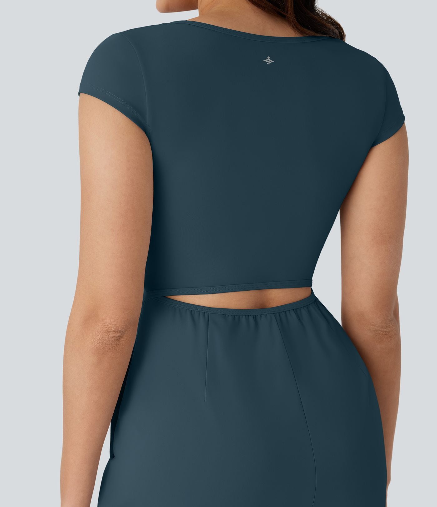 Combinaison de yoga Softlyzero™ Airy avec col U, manches courtes et poches latérales - Édition Easy Peasy