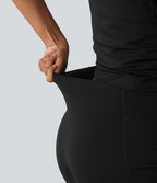 Robe mini de sport 2 en 1 avec brassière intégrée en maille contrastée avec poches - Édition Easy Peasy