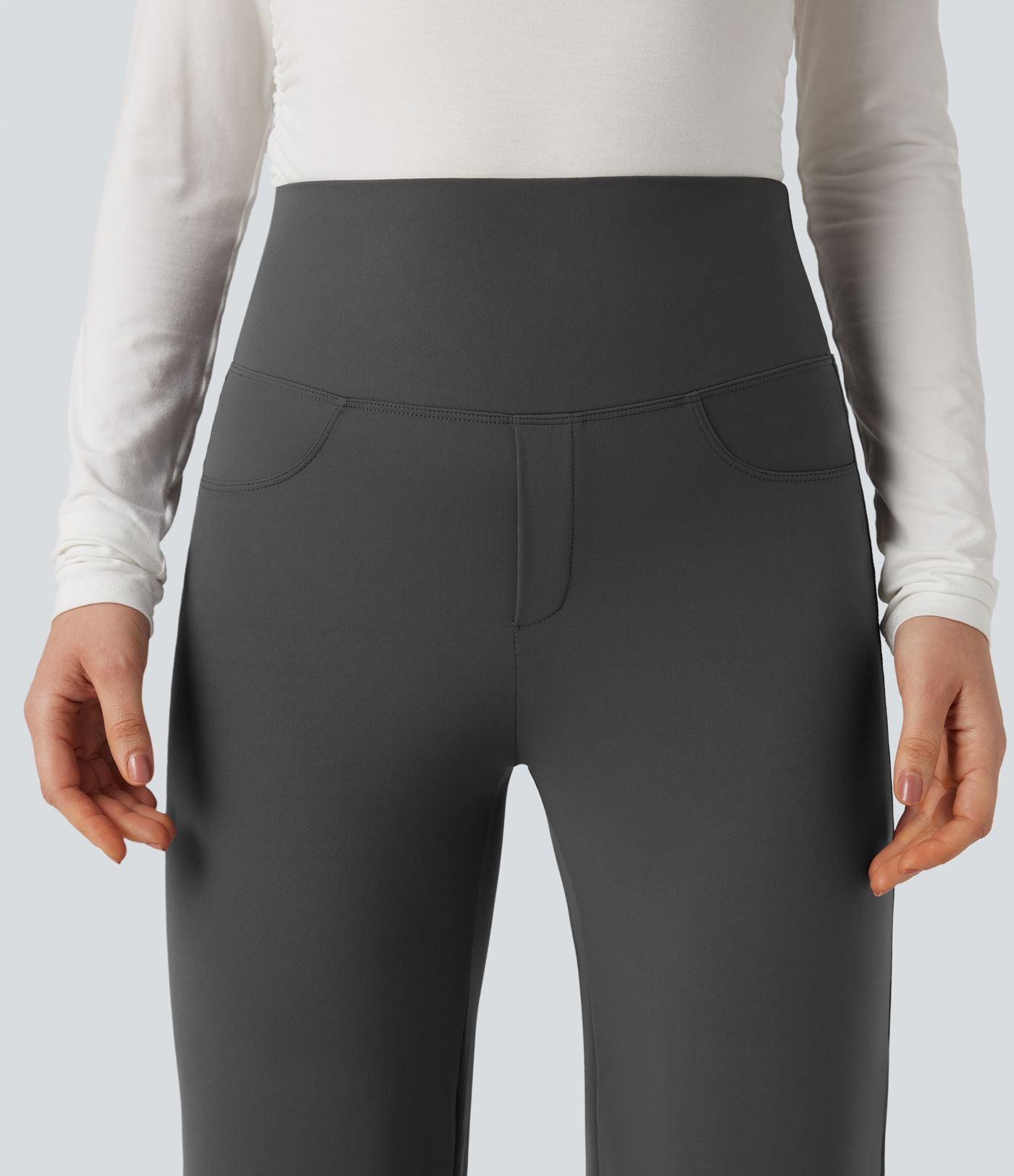 Legging d'entraînement gainant taille haute avec poches Halara UltraSculpt™