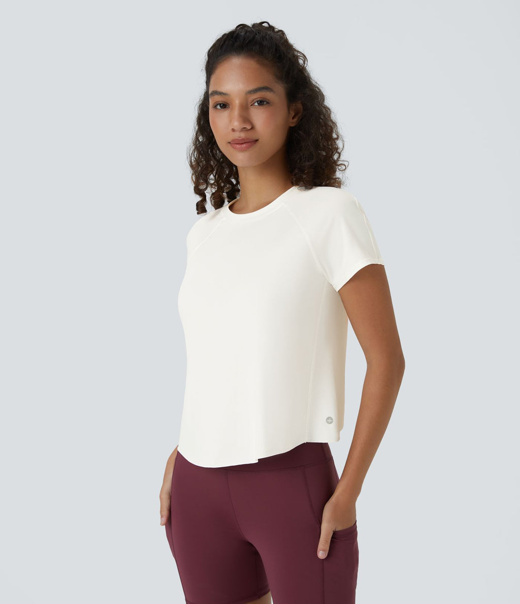 Haut de sport yoga à manches courtes avec ourlet fendu, effet frais InstantCool et mesh contrastant, protection solaire UPF50+