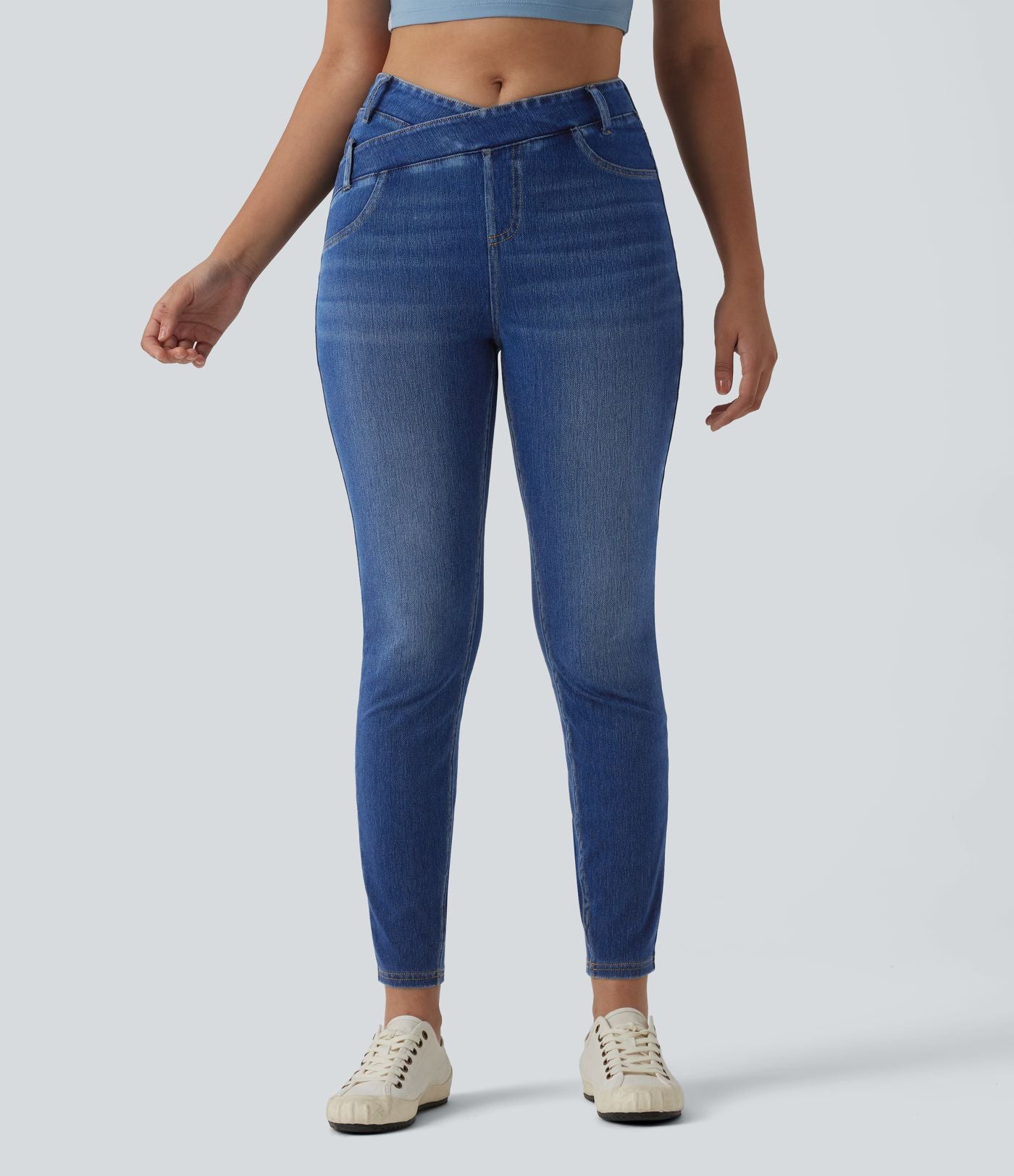 Halara Flex™ Jean 7/8 slim asymétrique taille haute croisée avec poches