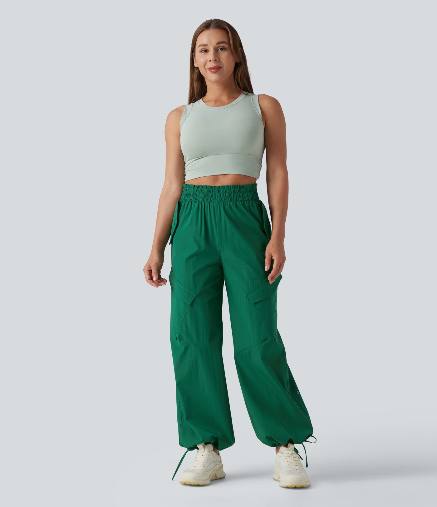 Pantalon cargo sport taille haute à finitions ondulées avec poches