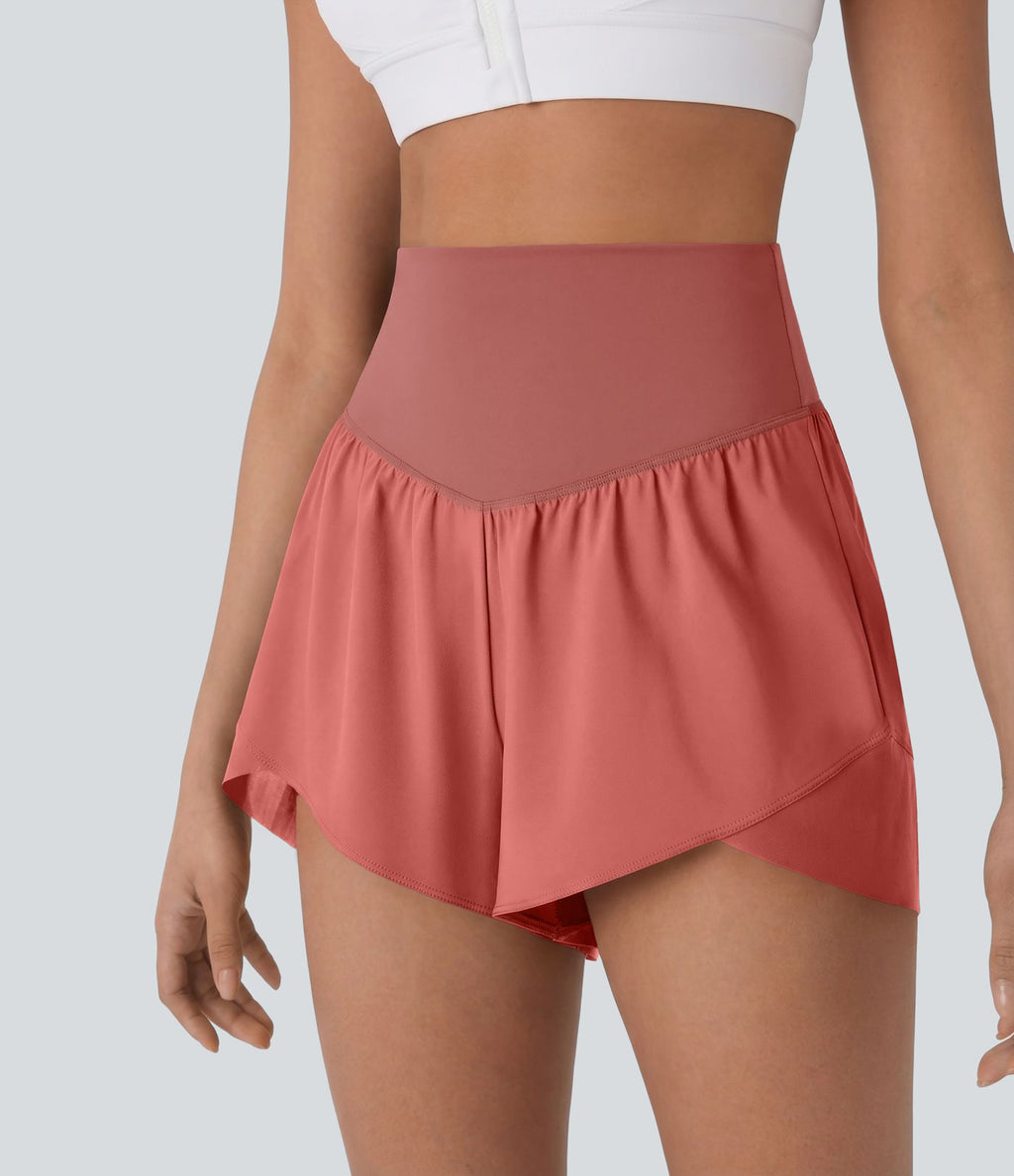 Breezeful™ Short yoga taille haute avec poche arrière ourlet croisé séchage rapide