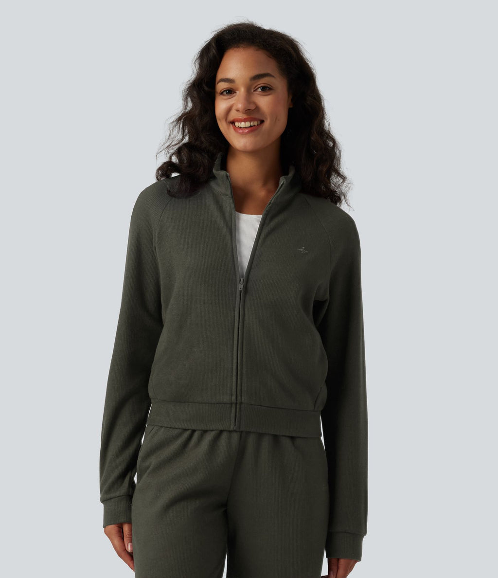 Veste casual côtelée à col montant, manches longues et fermeture zippée avec poches
