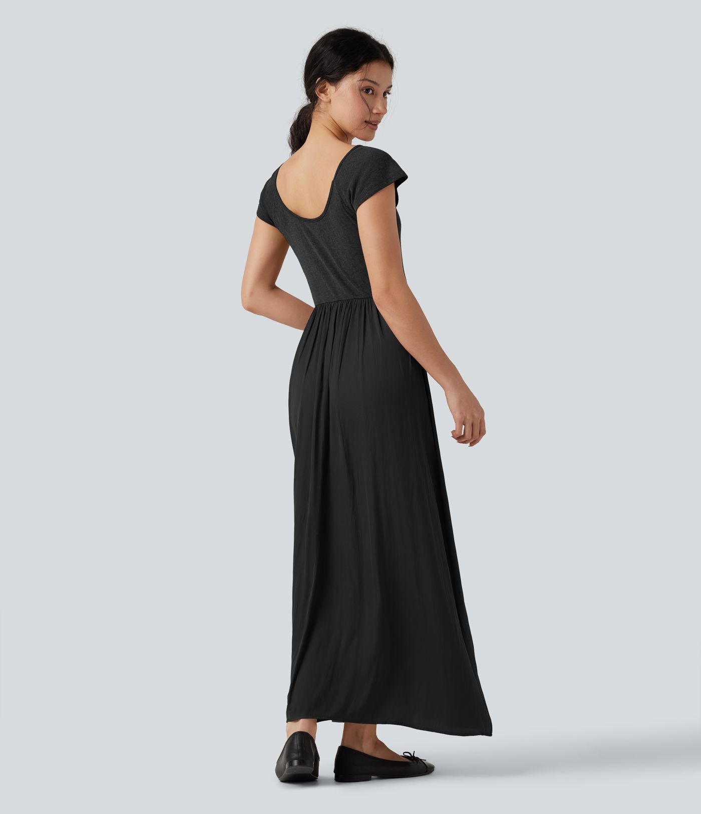 Robe maxi casual fluide col U manches courtes