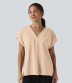 Blouse esprit bureau oversize défroissage facile, col V et manches courtes