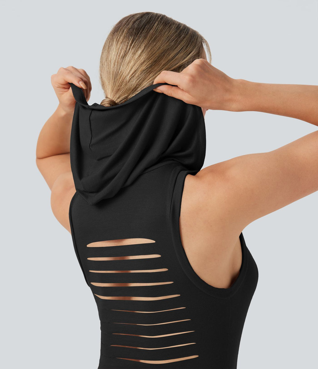 Robe courte moulante à capuche sans manches avec découpes et cordon de serrage - longueur ajustable