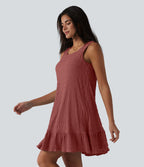 Robe courte décontractée sans manches à col rond, soutien-gorge intégré et ourlet à volants