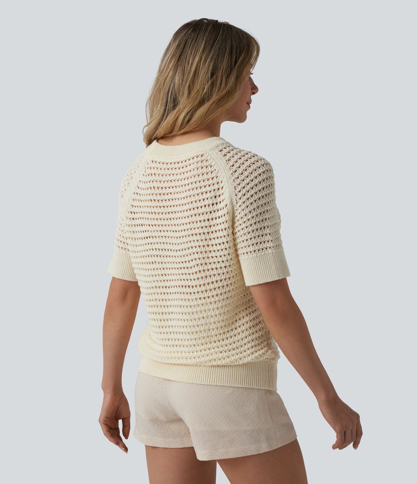 Pull col rond manches courtes