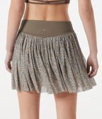 Jupe de sport mini 2-en-1 fluide taille mi-haute en mesh léopard avec poche