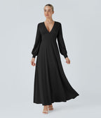 Robe longue de demoiselle d'honneur et invitée de mariage, col V, dos nu, liens à nouer, boutons et manches évasées