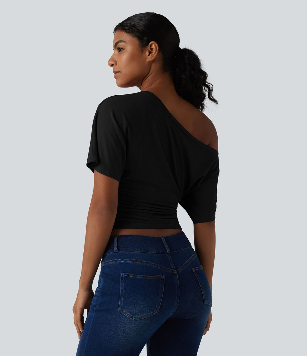 T-shirt casual asymétrique une épaule froncé à manches courtes avec soutien-gorge intégré
