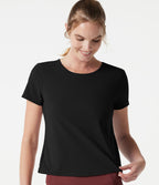Haut de yoga col rond manches courtes avec brassière intégrée effet frais InstantCool séchage rapide, protection solaire UPF50+