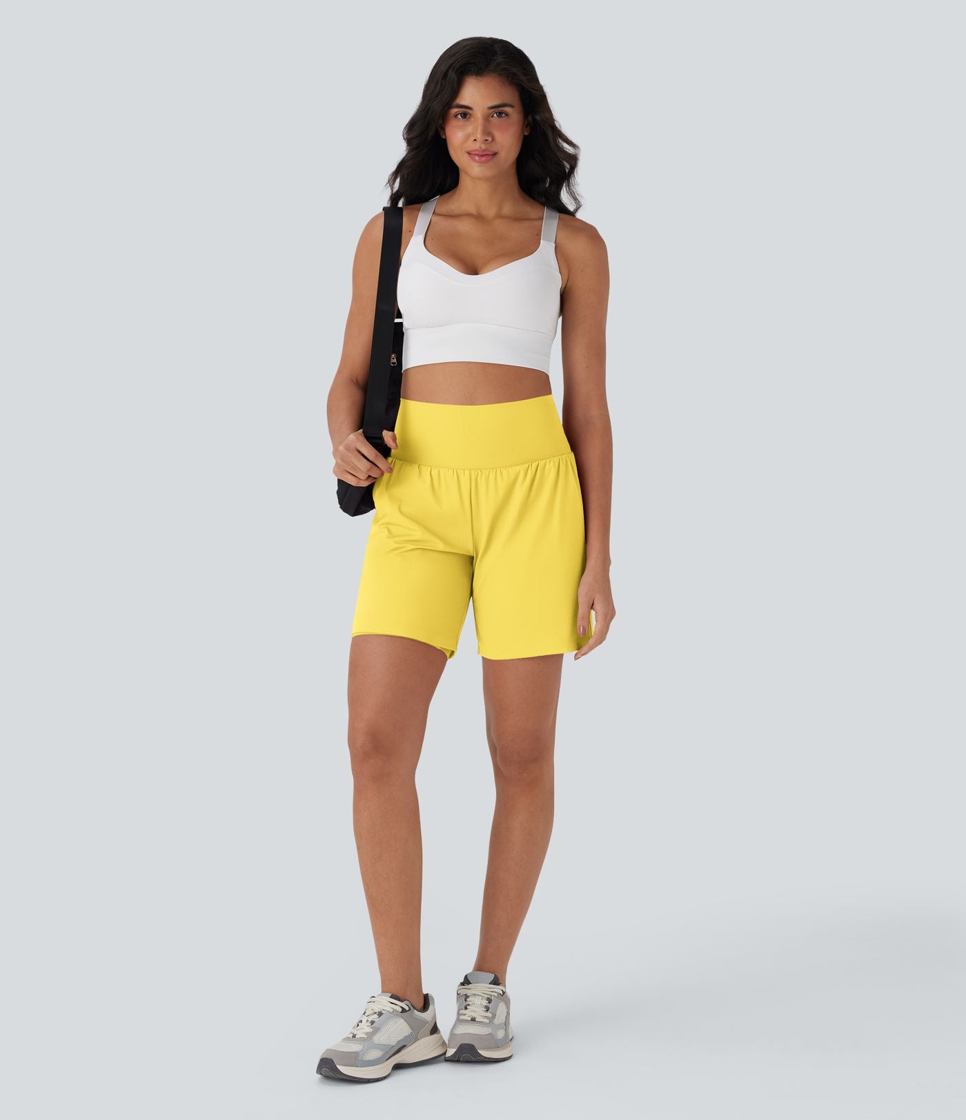 Short de yoga SoftlyZero™ Airy 2-en-1 taille très haute avec poches et effet frais InstantCool 17,5 cm