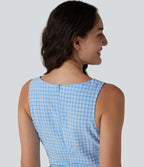 Robe mini casual sans manches col bateau à carreaux vichy, avec poches