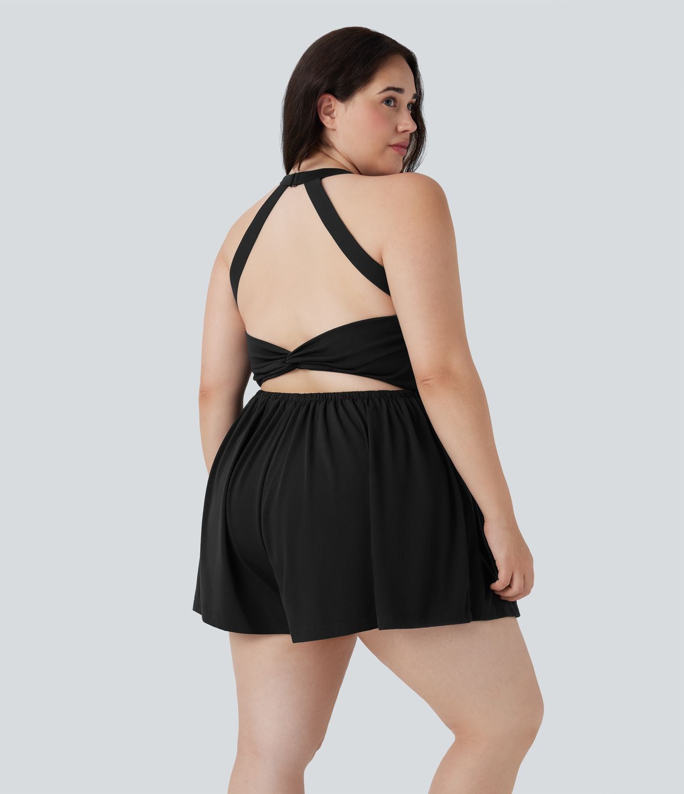 Combinaison-short de séjour grande taille 2-en-1 dos nu torsadée avec poches - Easy Peasy Edition