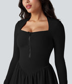 Robe de tennis active courte Halara UltraSculpt™ push-up 2-en-1 manches longues avec trous pouces et poche