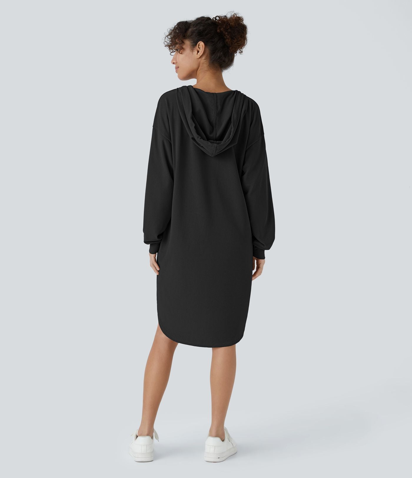 Robe Sweatshirt Casual à Capuche avec Cordon Poches Latérales Ourlet Courbé Asymétrique Oversize Mini en Tissu Gaufré