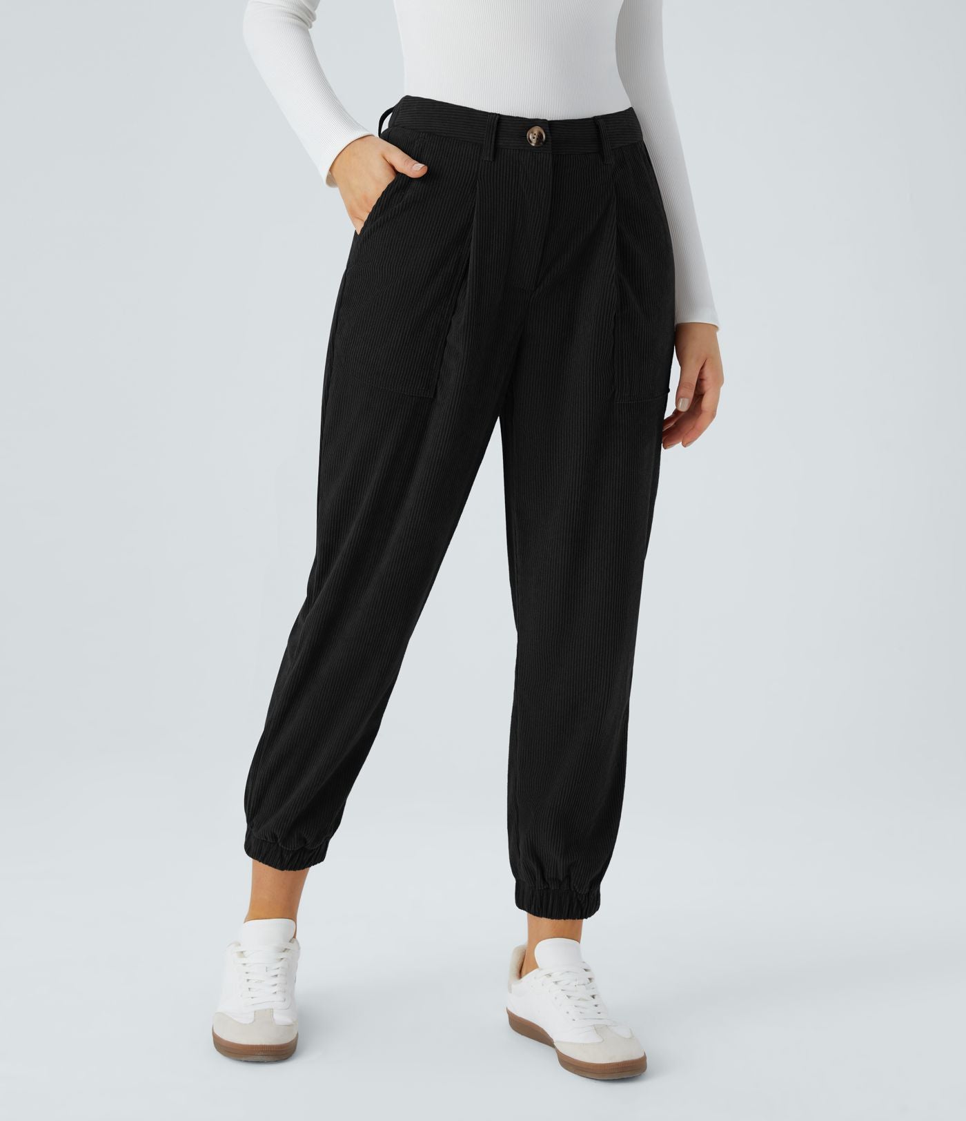 Pantalon décontracté en velours côtelé avec taille mi-haute, boutons et fermeture éclair