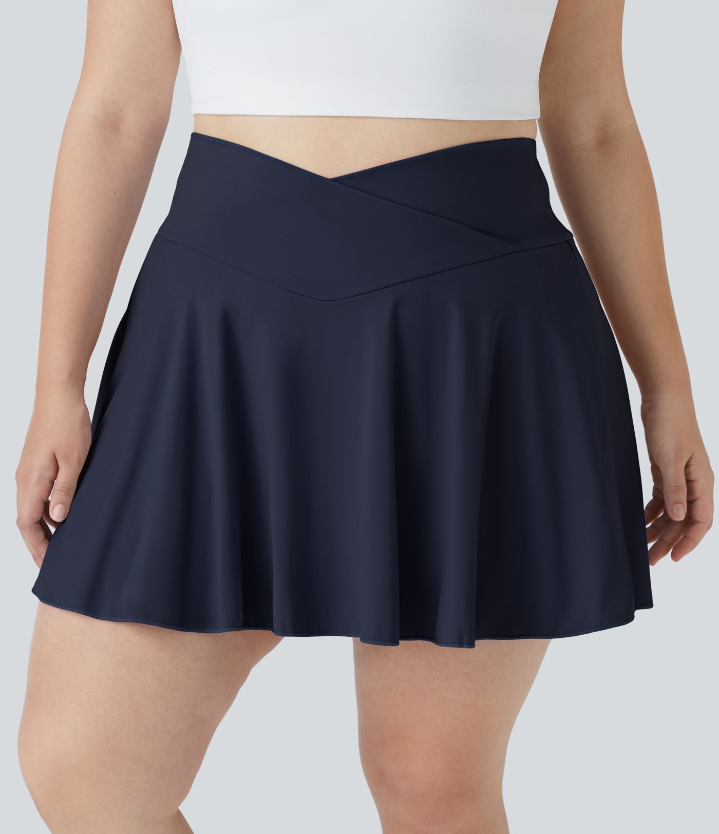 Jupe de tennis SoftlyZero™ Airy confortable 2-en-1 à taille haute croisée avec poches latérales, coupe évasée grande taille effet frais InstantCool, protection solaire UPF50+