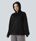 Sweat-shirt à capuche manches longues avec poches