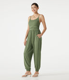 Combinaison jogging décontractée chinée à bretelles réglables, soutien-gorge intégré froncé et poches - Édition Easy Peasy