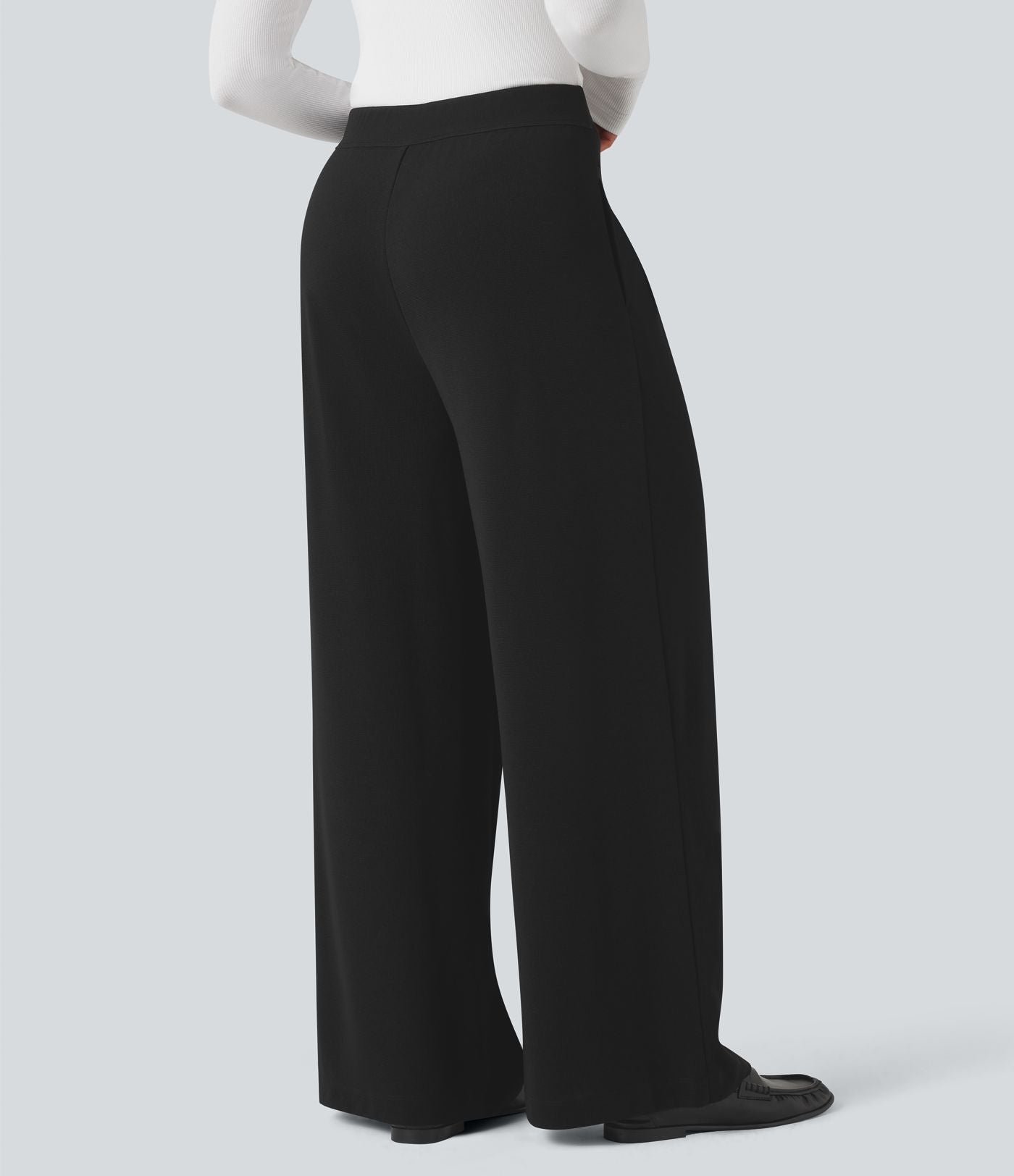 Pantalon tailleur ample taille haute en tissu gaufré avec poches Halara Flex™
