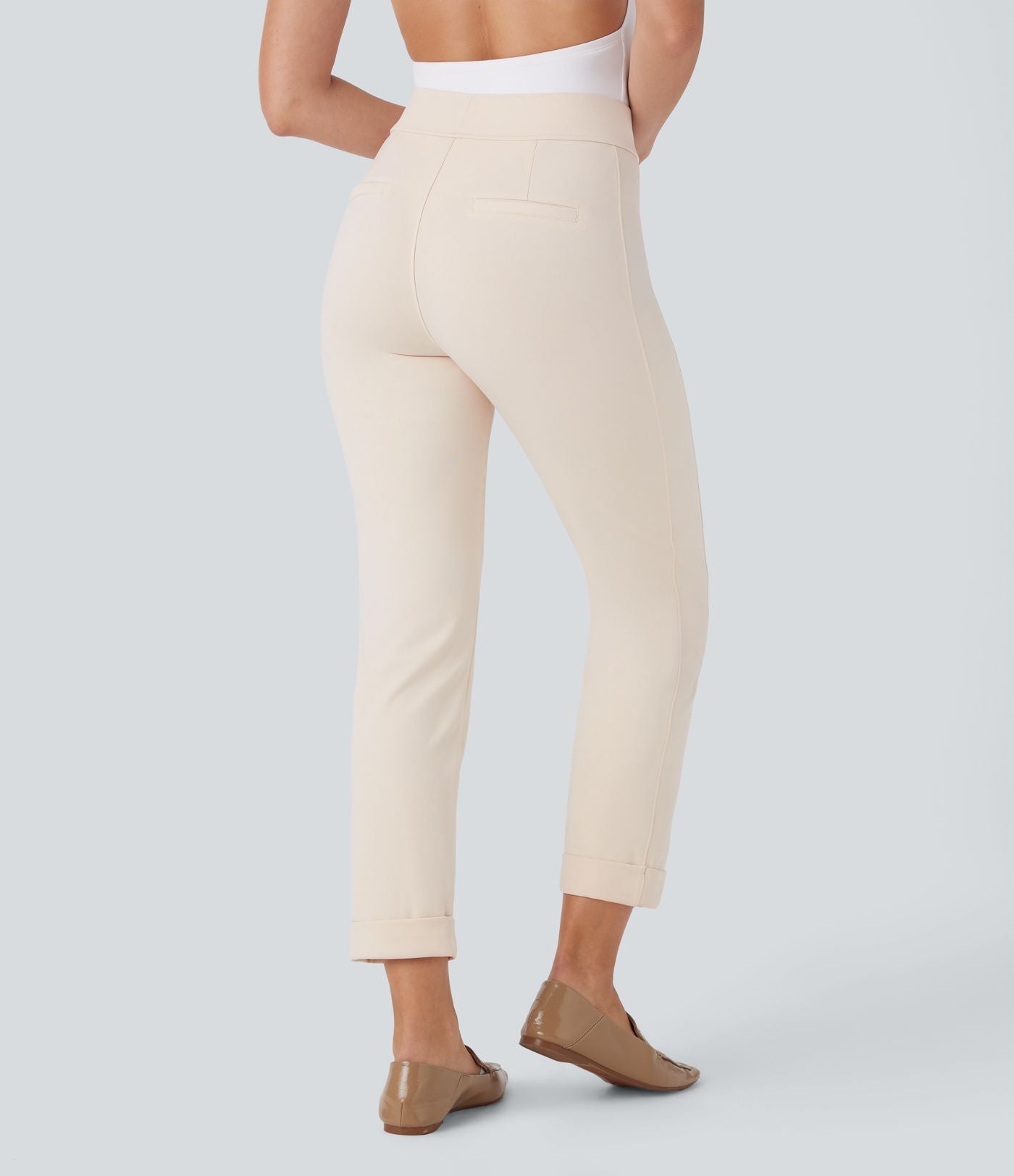 Pantalon fuselé ajusté longueur cheville taille haute ourlet roulotté