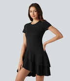 Robe mini décontractée SoftlyZero™ Airy col rond, manches courtes, ourlet à volants étagés, à effet frais InstantCool