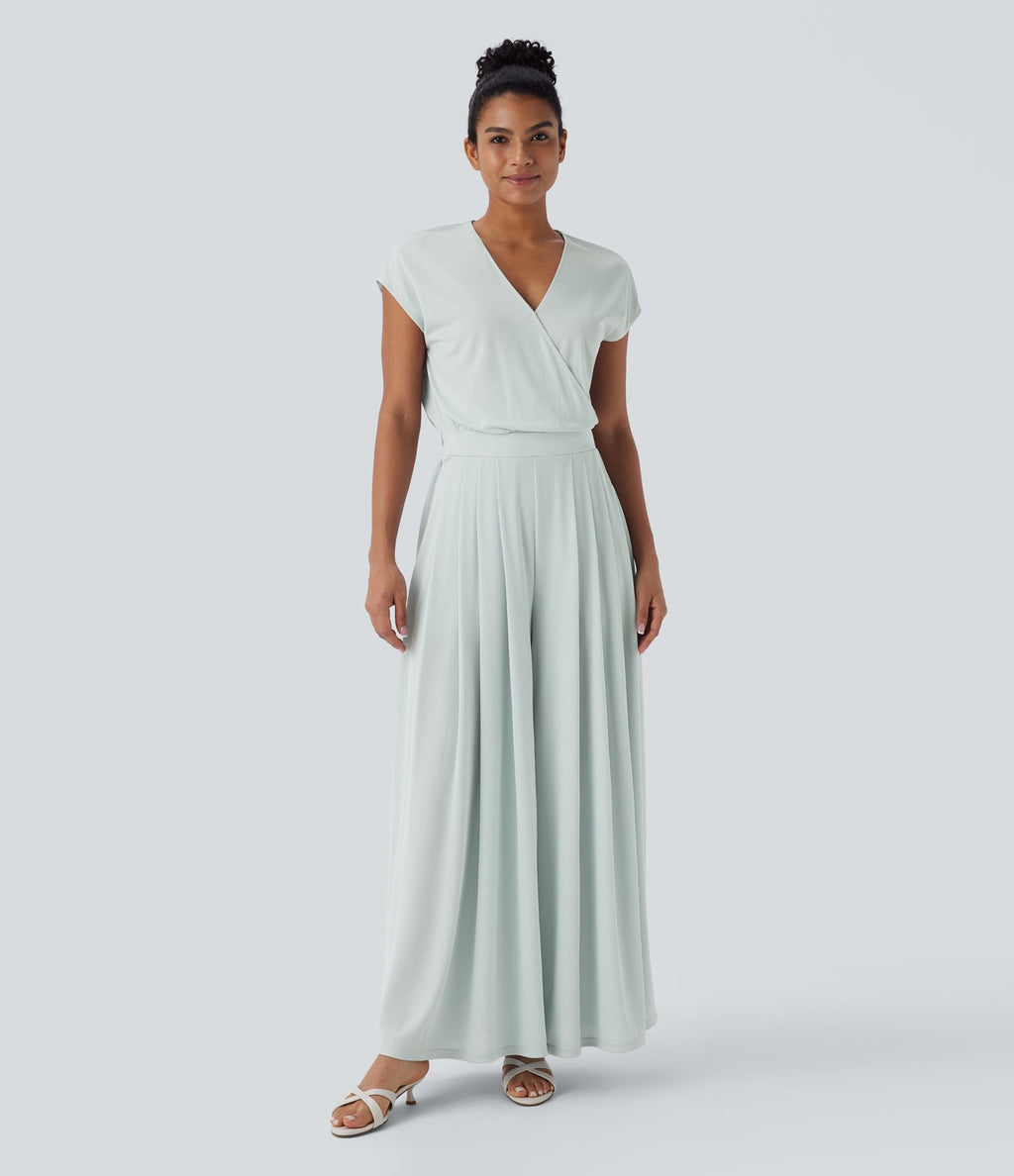 Combinaison fluide en tissu gaufré, col V, manches courtes, jambes larges et poches latérales - Easy Peasy Edition