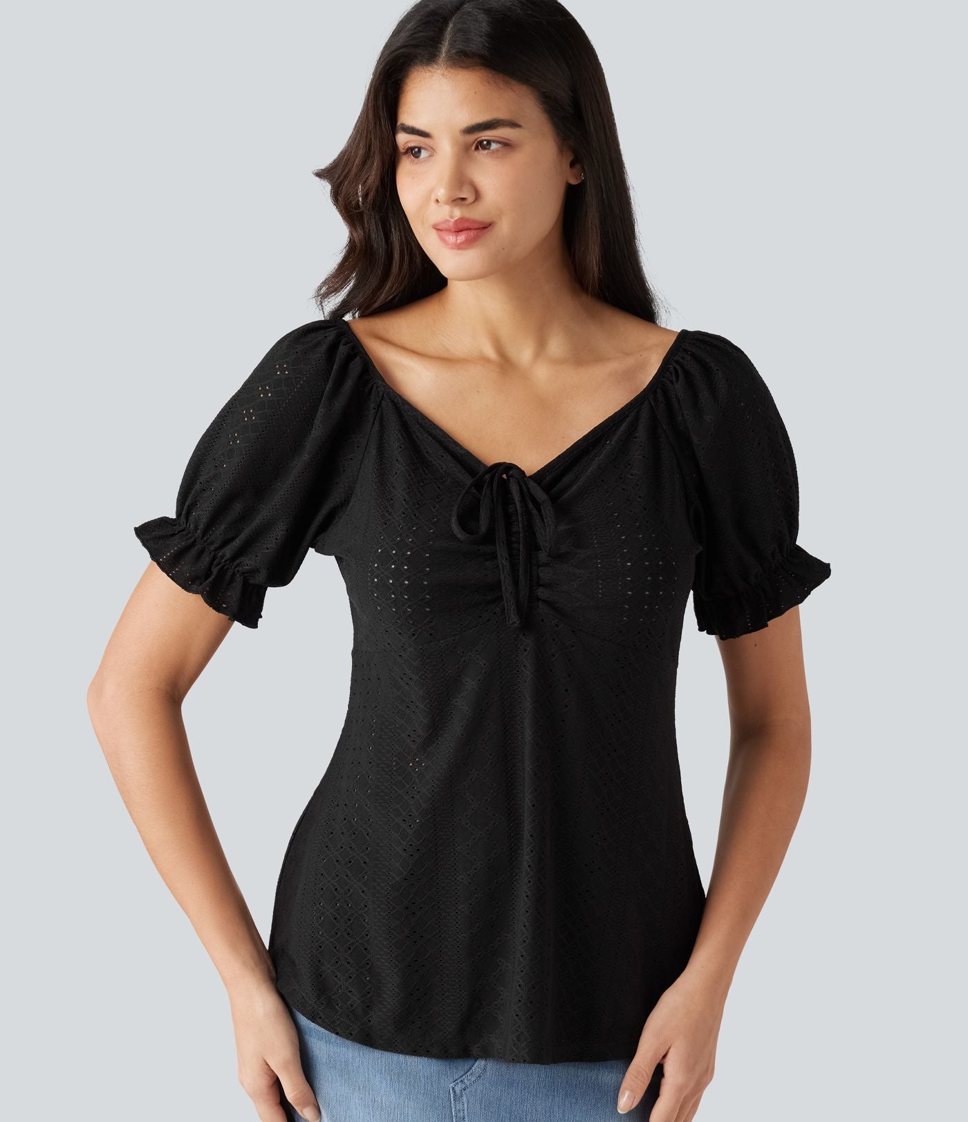 Blouse décontractée col V manches courtes bouffantes lacée ajourée