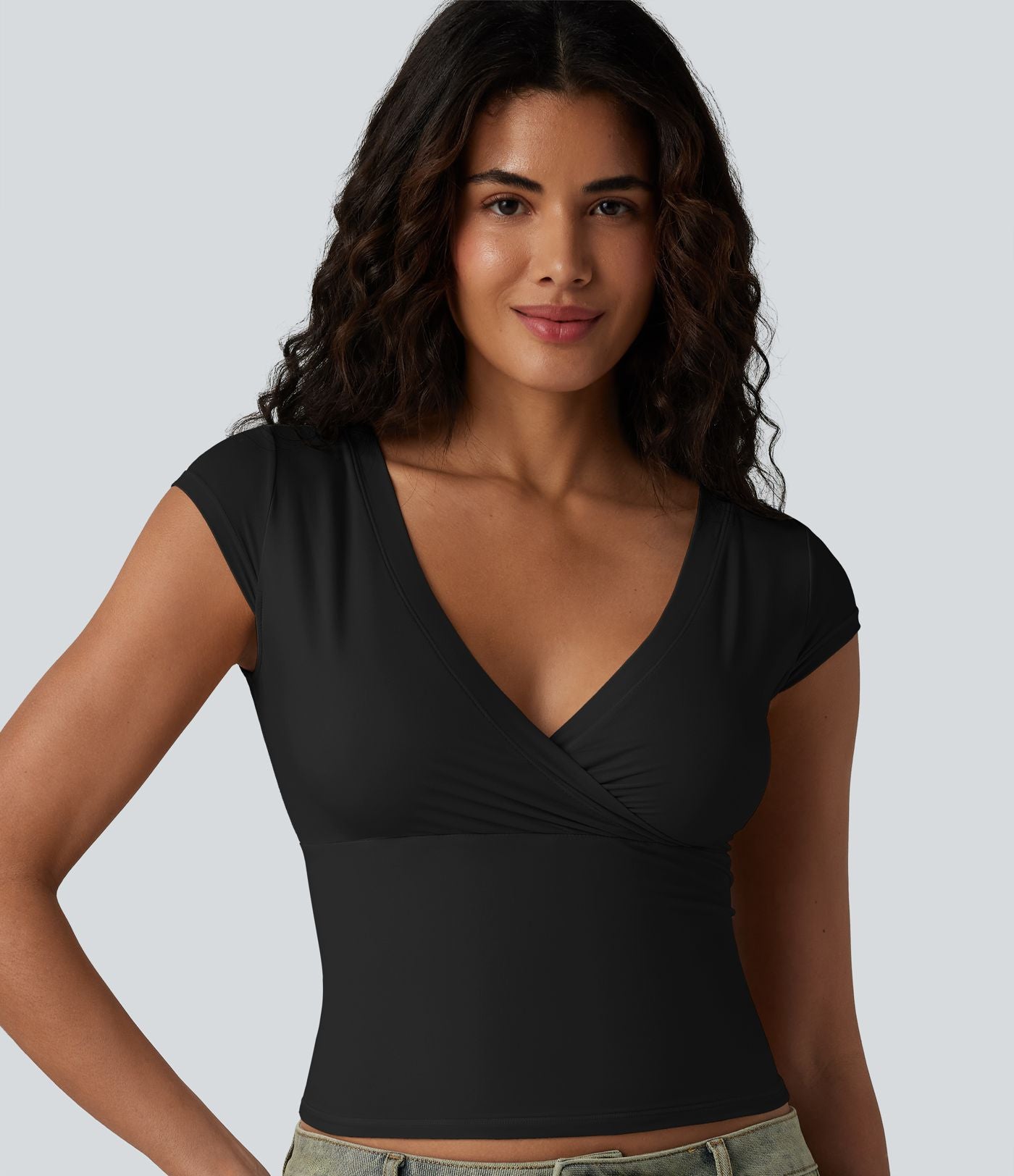 T-shirt décontracté ultra-ajusté col V manches courtes extensible et doux pour la peau