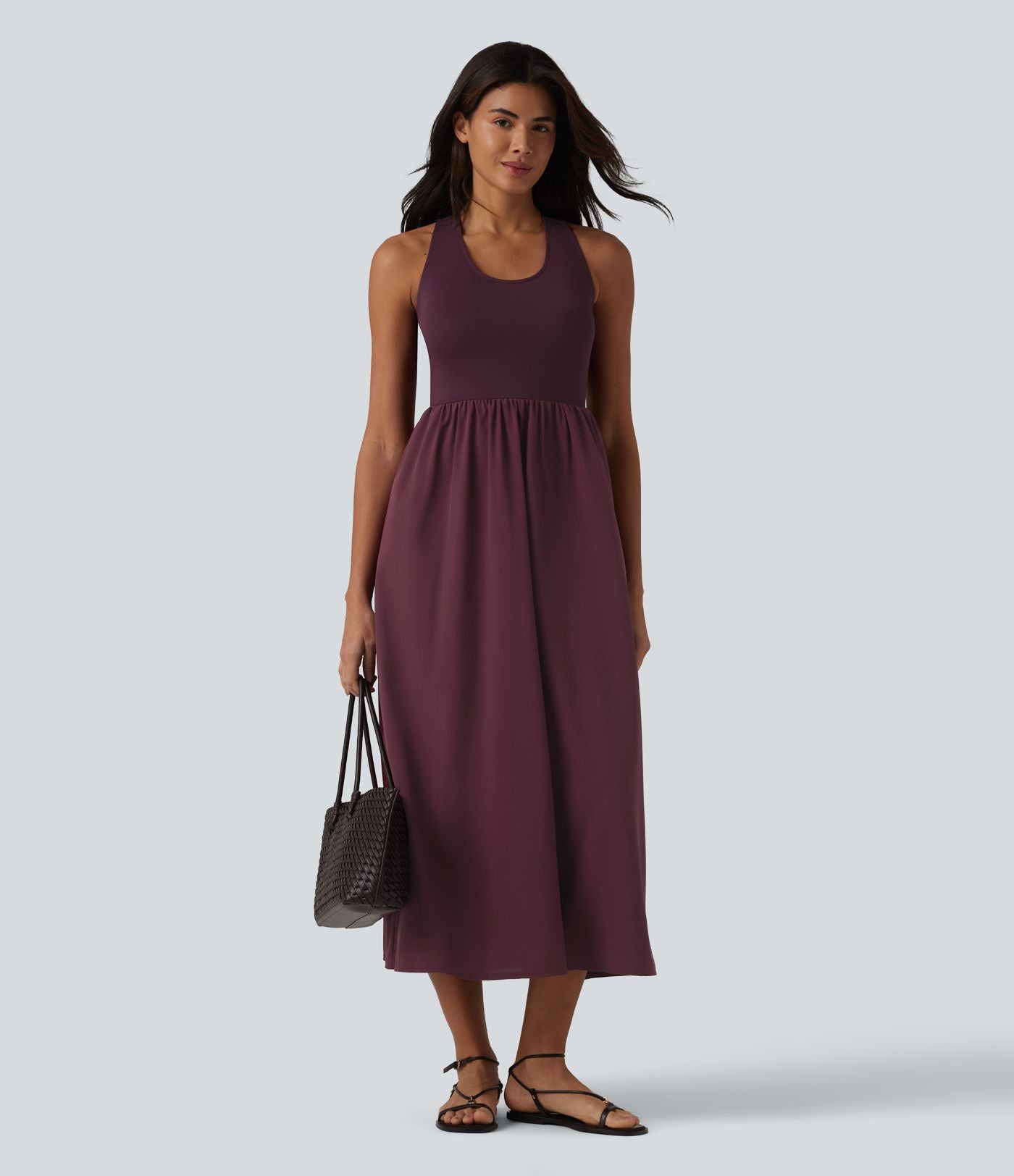 Robe casual mi-longue col U dos nu à bretelles croisées avec poches