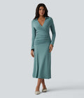 Robe midi décontractée à col en V et manches longues froncées