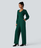 Combinaison tailleur col V manches longues bouffantes coupe droite avec poches