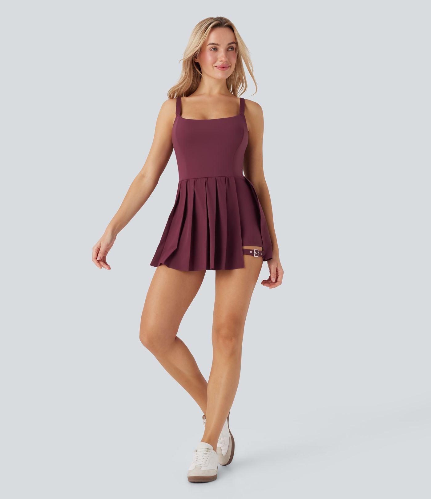 Mini robe Breezeful™ type nuisette plissée 2-en-1 ultra-courte à boucle ajustable, séchage rapide et poche - Easy Peasy