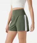 Short baggy de sport taille haute à séchage rapide avec bandes latérales et poches