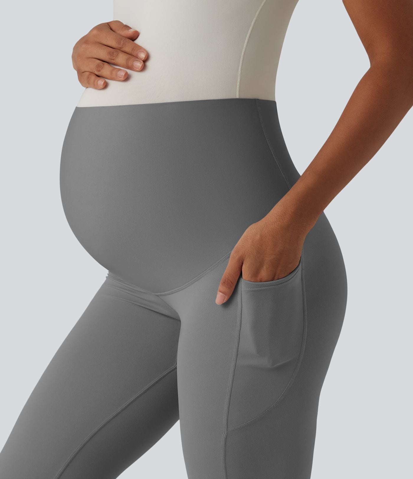 SoftlyZero™ Legging de yoga de maternité évasé taille super haute avec poches