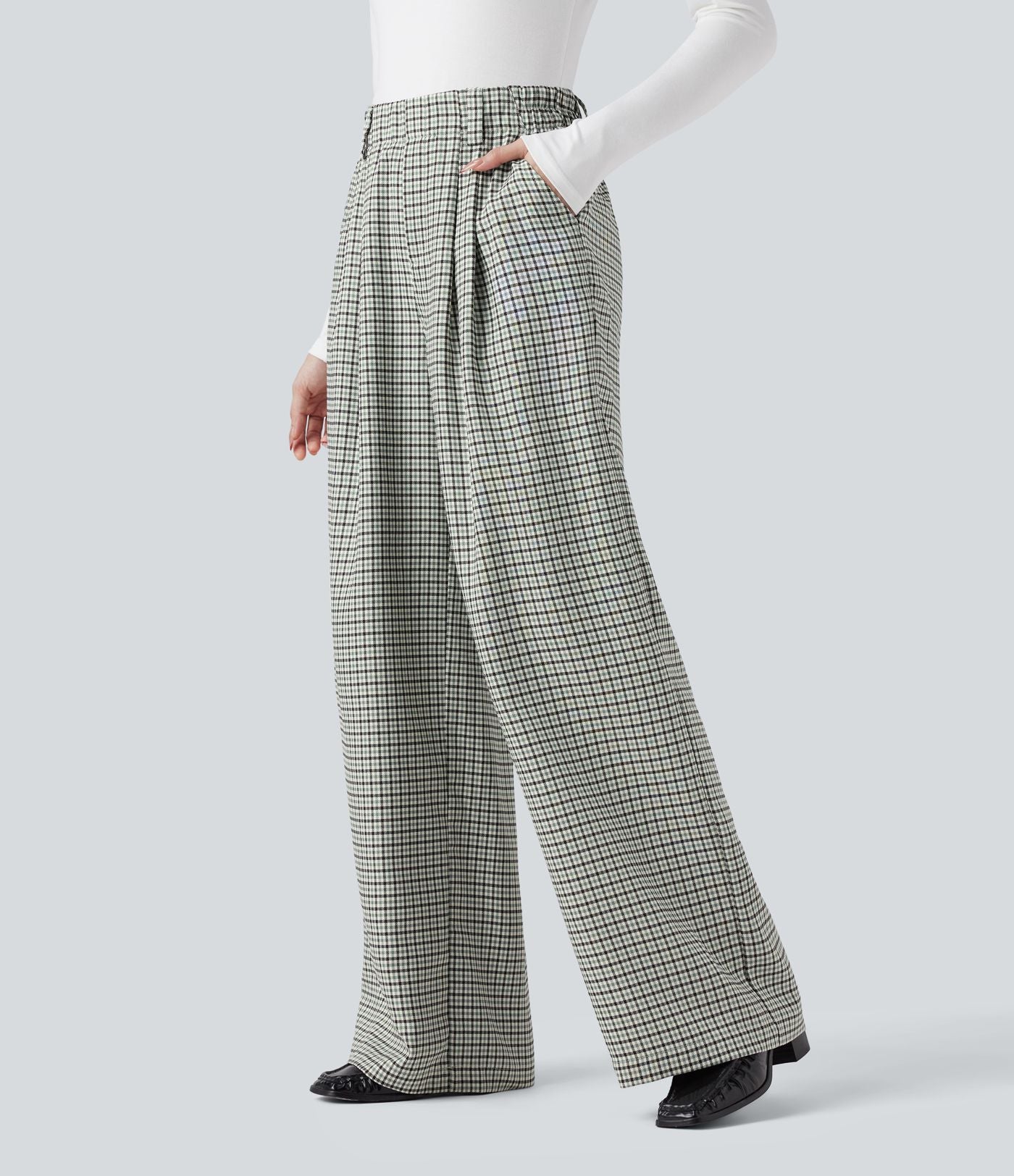 Pantalon tailleur ample taille haute à carreaux avec poches