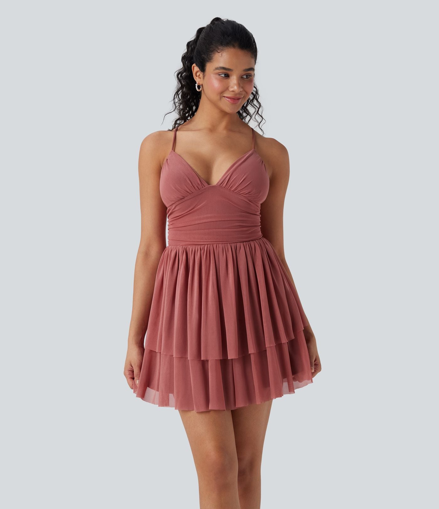 Robe Soirée Mini Superpositions en Maille avec Dos Nu Croisé Lacets