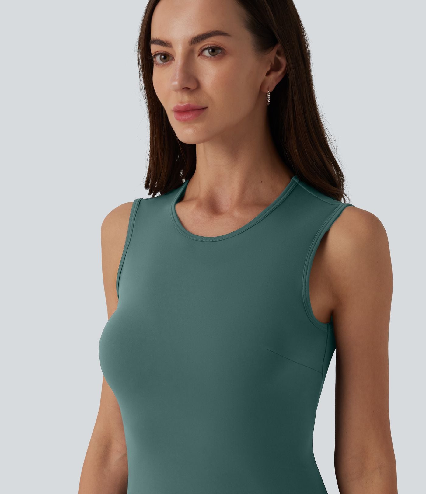 Robe mini décontractée SoftlyZero™ Airy col rond sans manches à volants superposés effet frais InstantCool