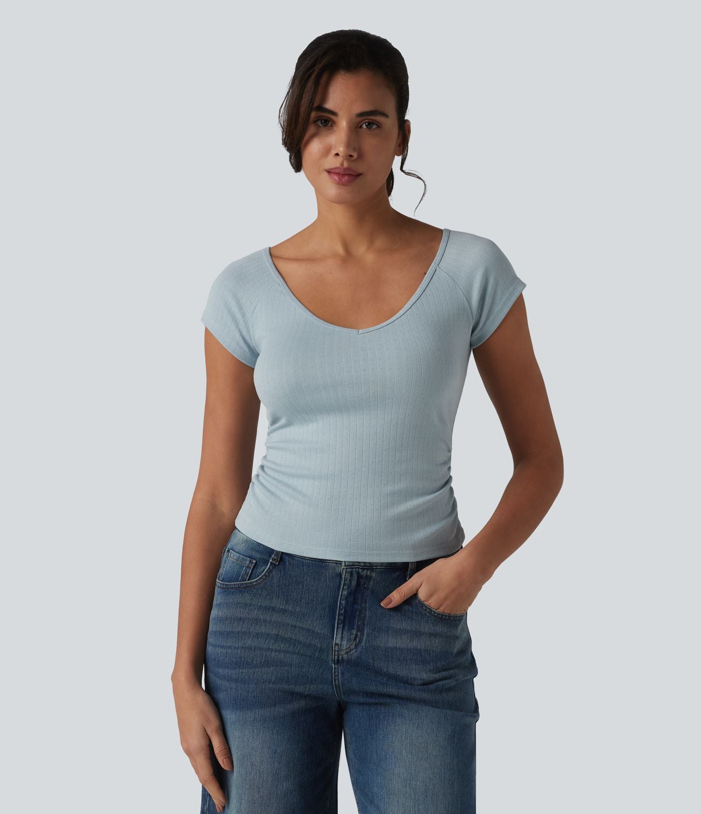 T-shirt col V manches courtes avec fronces