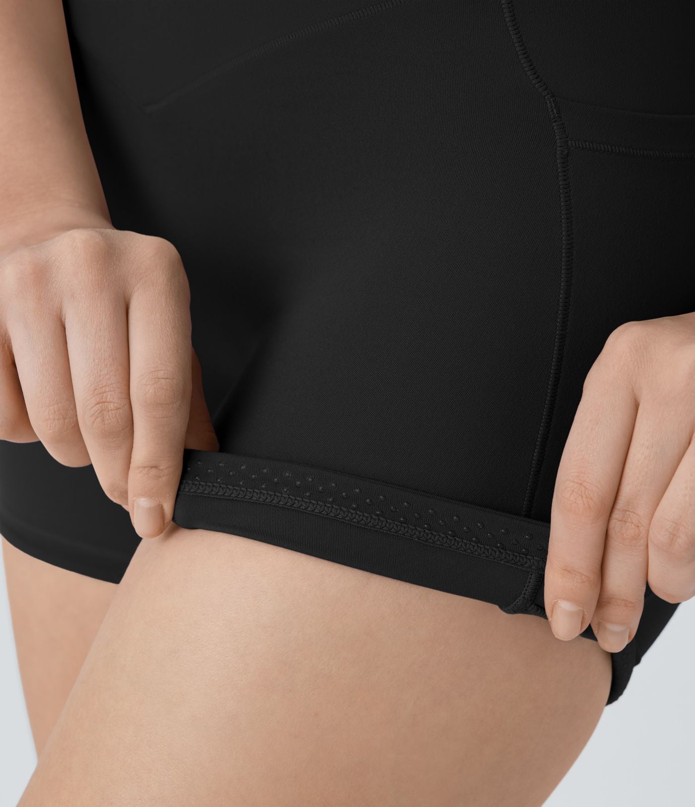 Short Biker de Yoga Softlyzero™ Taille Haute Croisée avec Poches Latérales, Antidérapant 7,5 cm - Protection UPF50+