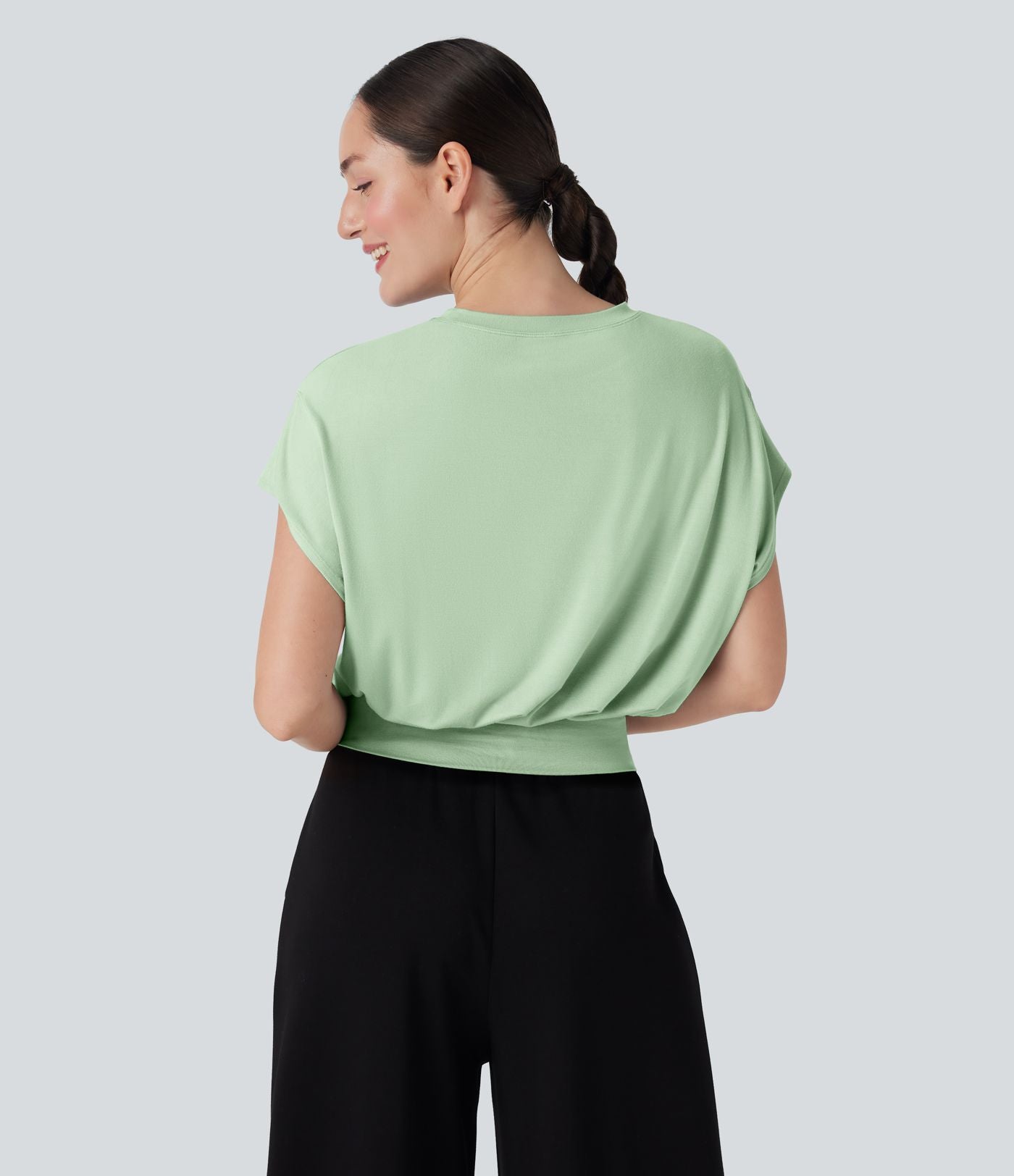 T-shirt de travail à col rond et manches chauve-souris courtes