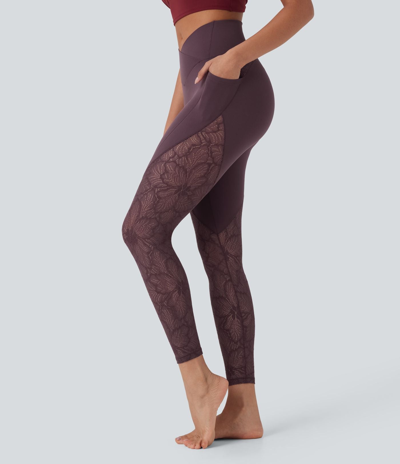 Legging de yoga 7/8 taille haute avec poches latérales, dos croisé et dentelle contrastante Softlyzero™-UPF50+